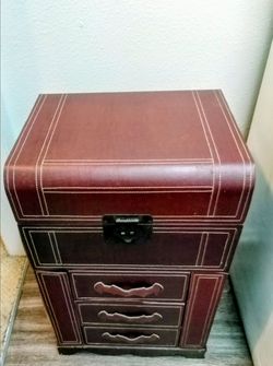 Leather cabinet, jewelry case