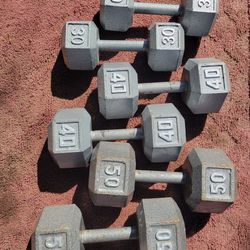 SET OF 50s  40s. 30s HEXHEAD DUMBBELLS  TOTAL 240LBs. 
I WILL SEPARATE 
7111  S. WESTERN WALGREENS 
$230   CASH ONLY.  AS IS