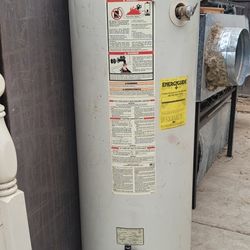 water heater 50 galones capacity good working condition