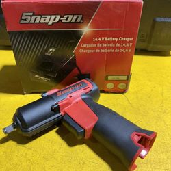 NEW Snap-on 14.4 V Cordless Tool Combo