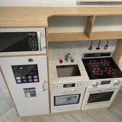 Kitchen Toy with Toys