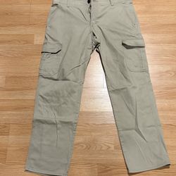Lee Khaki Cargo Pants 