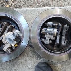 Explorer 95-2001 Complete Rear Brakes 