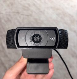 Logitech HD 1080p Webcam – With Privacy Cover