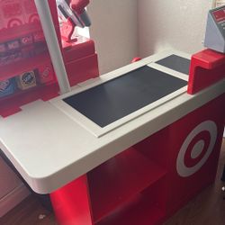 Target checkout station