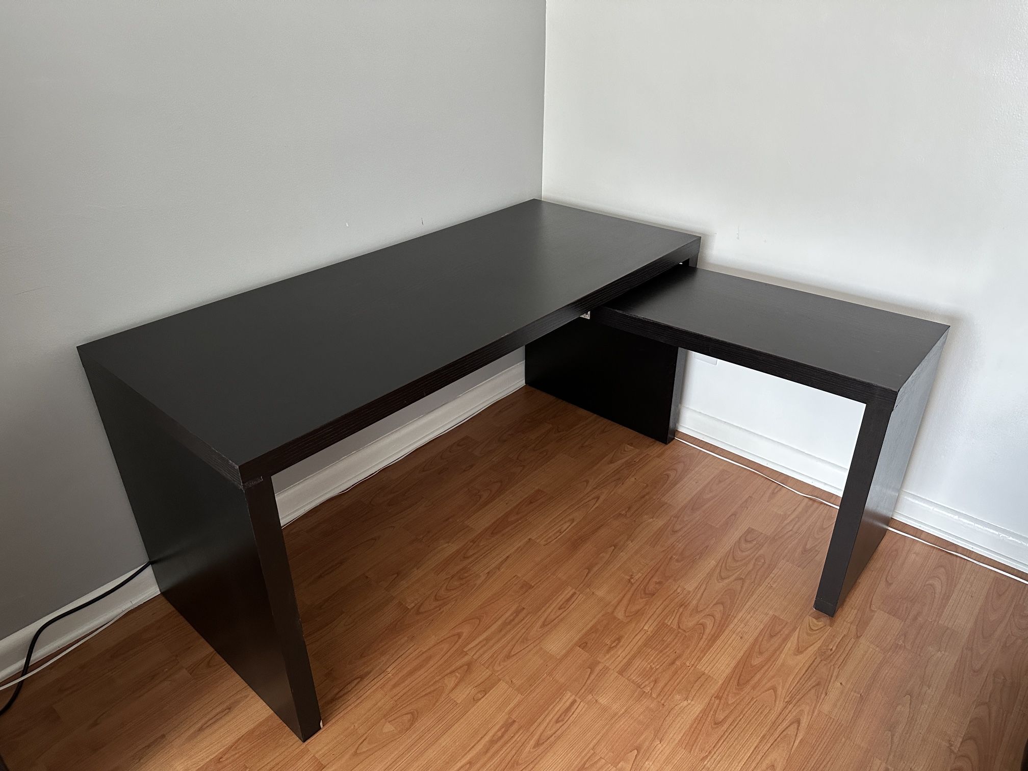 MALM Desk with pull-out panel, black-brown