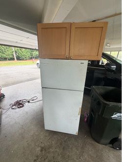 Free fridge