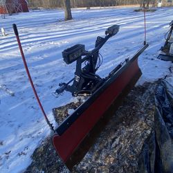 Boss HTX Snow Plow with smarthitch2 