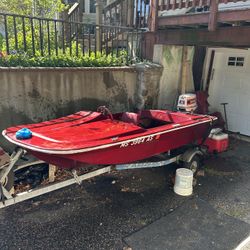 1969 El Diablo Speedboat