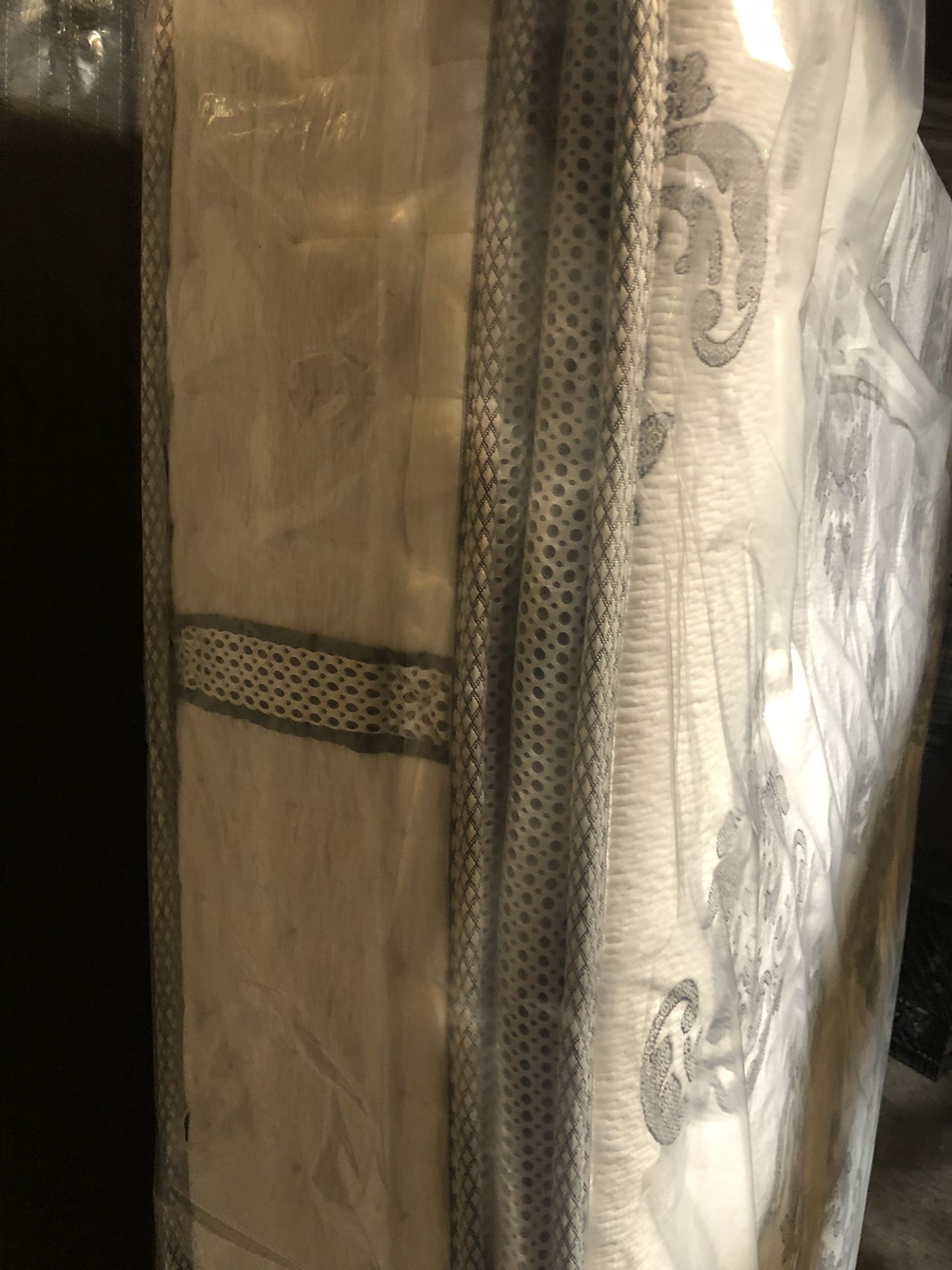 Mattress Full Size Pillowtop