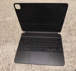 Apple Magic Keyboard for iPad Pro