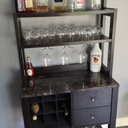 Wine Cabinet, Bar