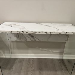 Desk/ Table /vanity 