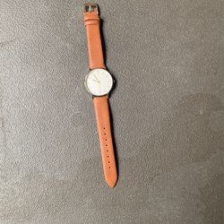 never used watch it works great does not need batteries 