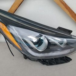 2019 - 2022 KIA NIRO EV ELECTRIC RIGHT
HEADLIGHT LED PASSENGER SIDE GENUINE
USED OEM. G3