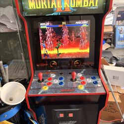 Marvel And Pac-Man 1up Arcade