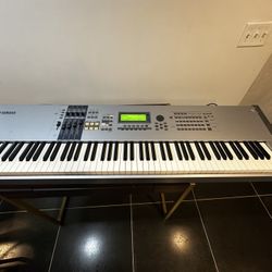 Key Board Piano