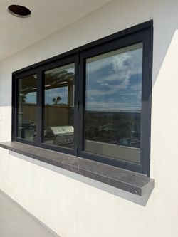 Fleetwood three panel folding window