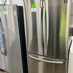 Samsung RF18HFENBSR 17.5-cu ft Refrigerator
