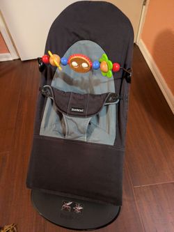 Baby Bjorn bouncer chair