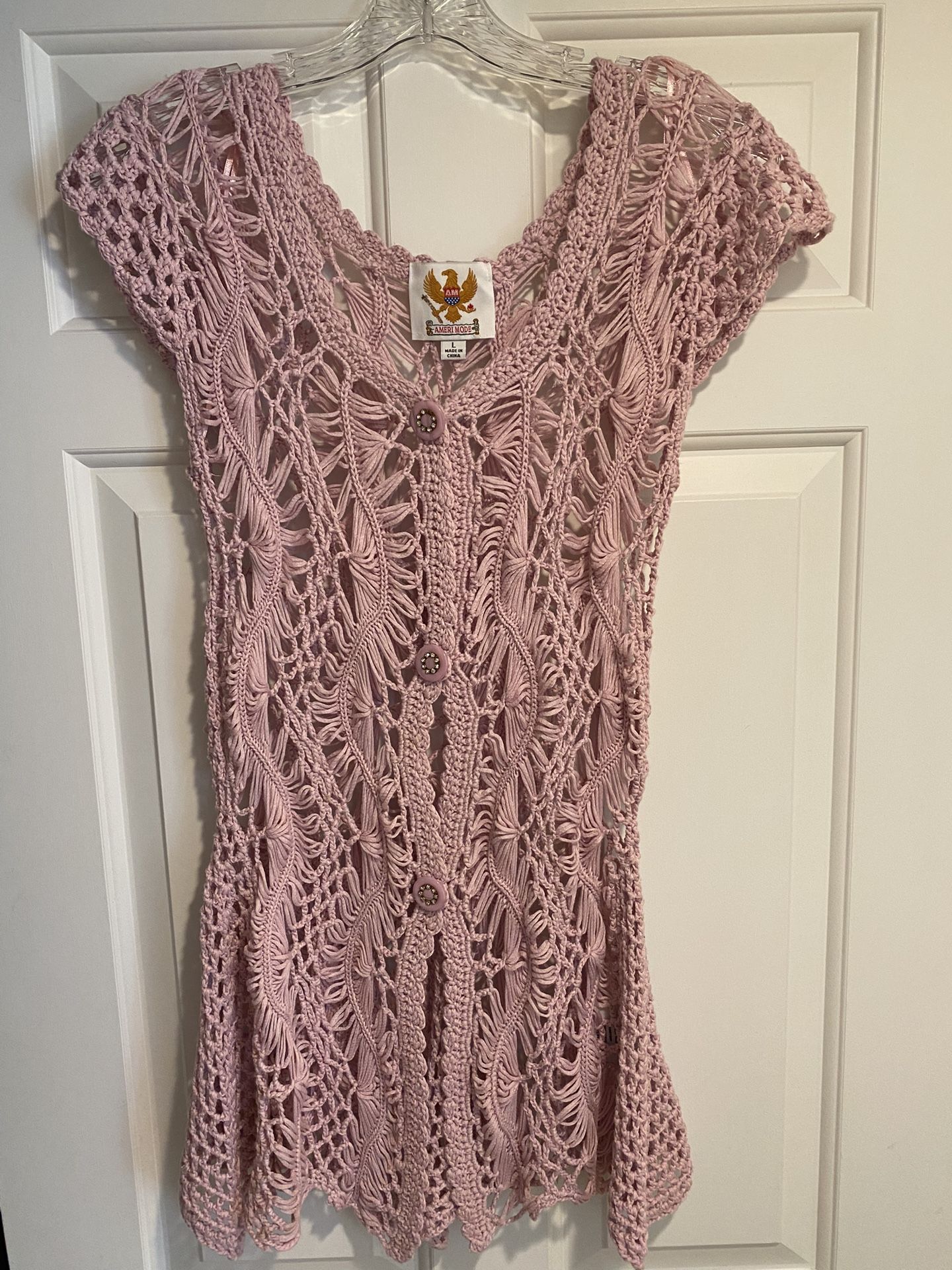 Ameri Mode Women’s Crochet Sleeveless Cardigan Vest Boho Dusty Rose Size Large
