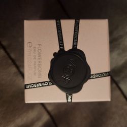 Viktor & Rolf  Flowerbomb Perfume