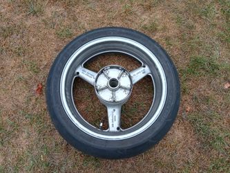 1999 01 yamaha r6 rear wheel