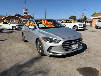 2017 HYUNDAI ELANTRA