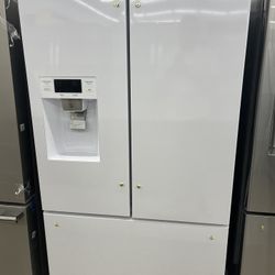 New 36” WINIA French Door Refrigerator- Financing With $10 Down Payment 