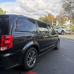 2017 Dodge Grand Caravan
