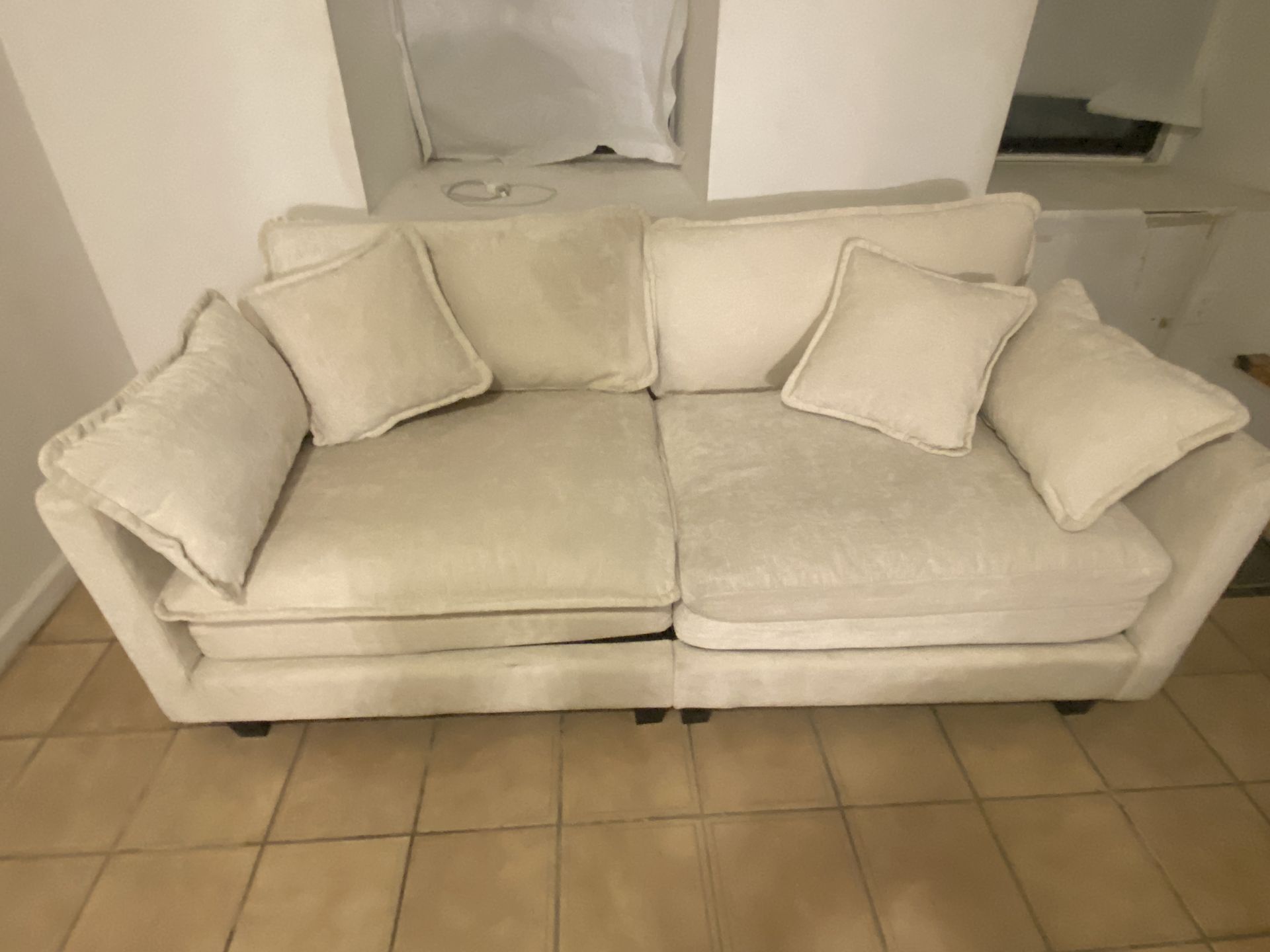Sectional sofa