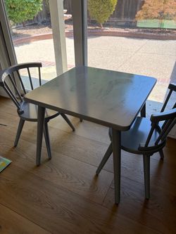 Kids Table and 2 Chairs Set Gray