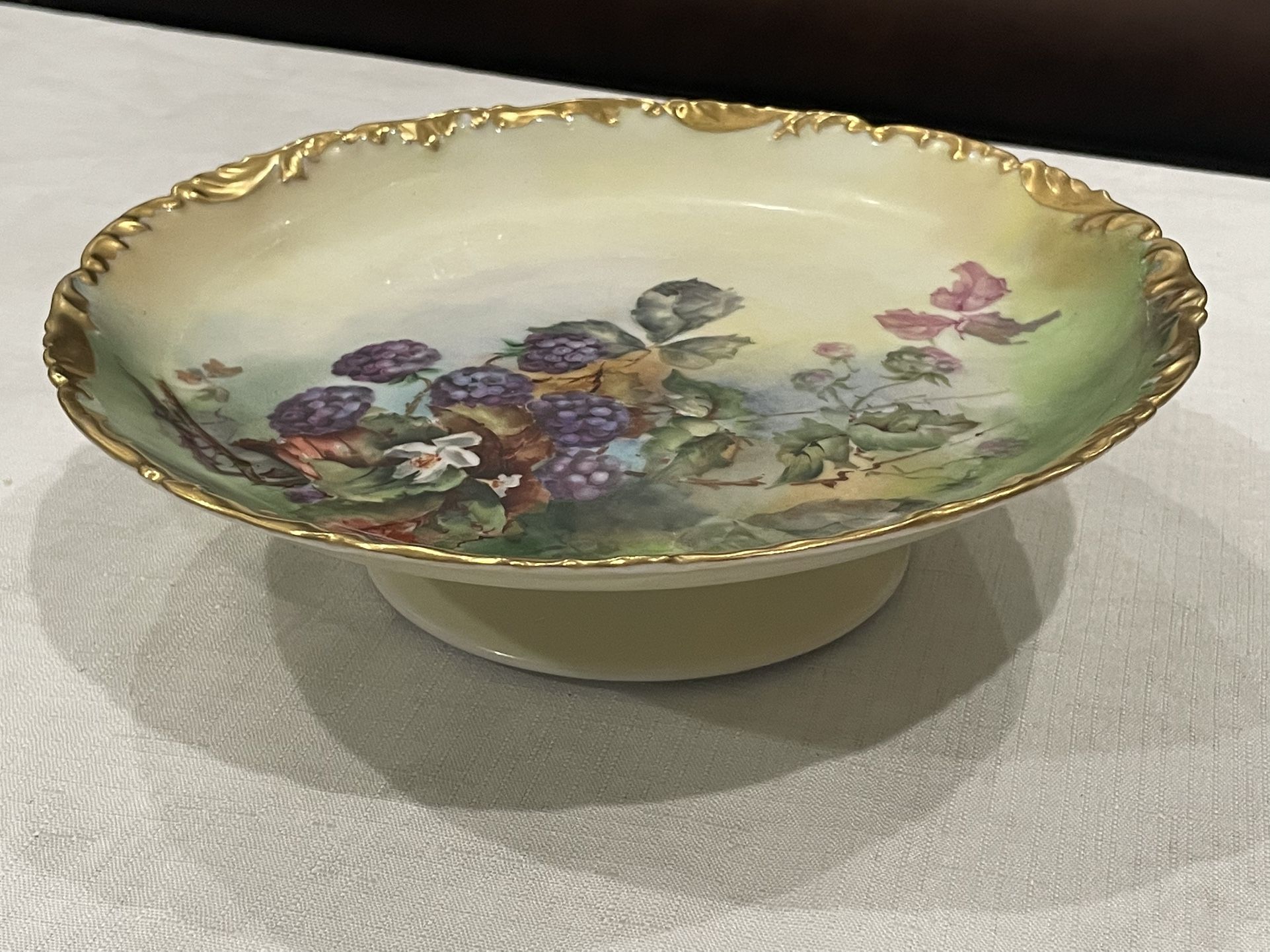Antique Limoges France Blackberries Floral Cake Desert Stand. 9.25”