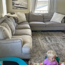 Sectional Couch 