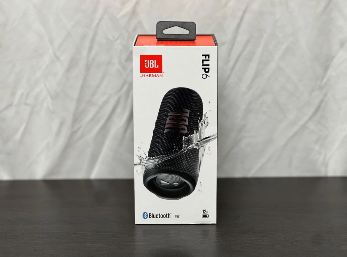 JBL Flip 6 Portable Bluetooth Speaker Waterproof - Black
