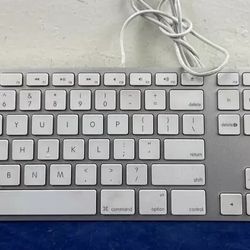 Apple Wired Keyboard Mac iMac Macbook Pro Numeric Keypad White A1243 USB