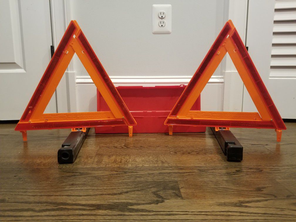 Highway warning triangle kit, road safety, emergency warning triangle