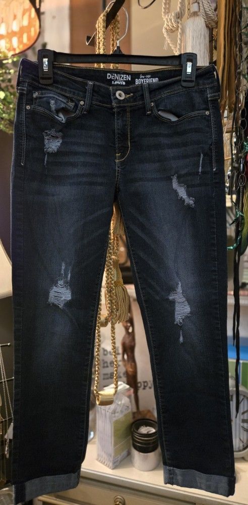 Ladies Medium, Denizen By LEVI'S With Stretch