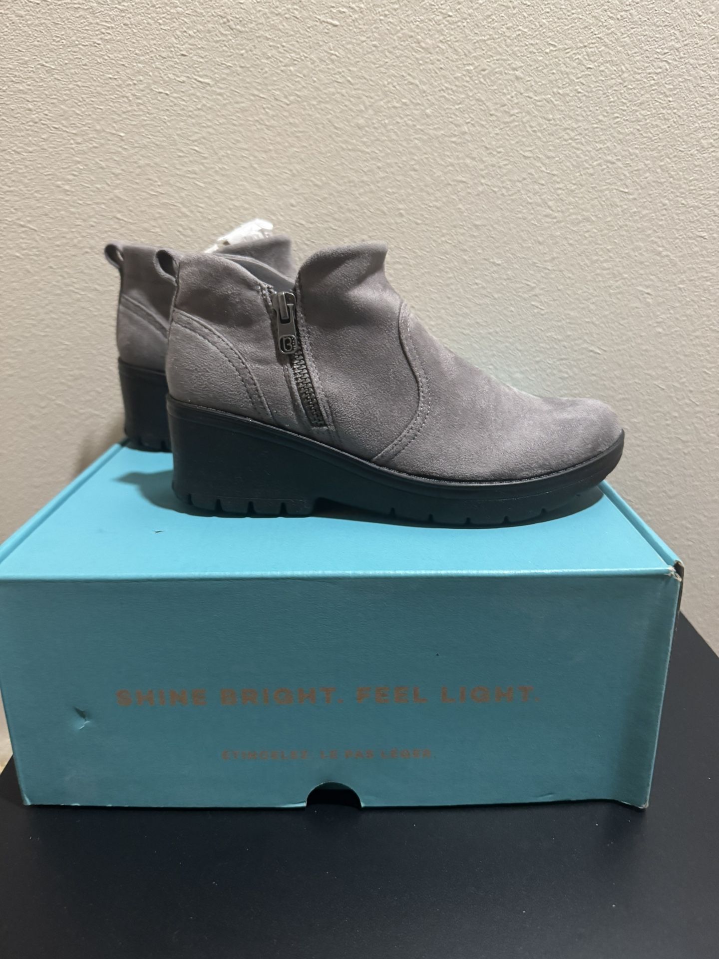Bzees Bliss Women's Ankle Boots