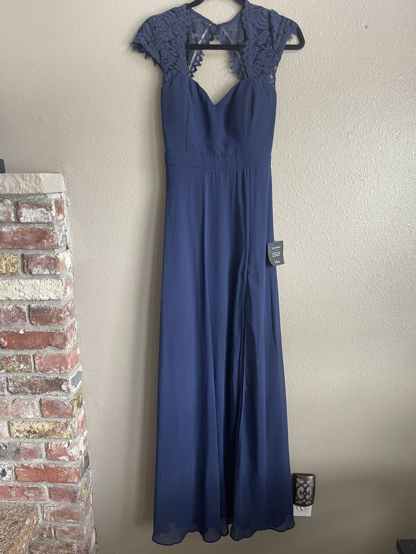 New With Tags!!!  Navy Lace & Chiffon Formal Gown
