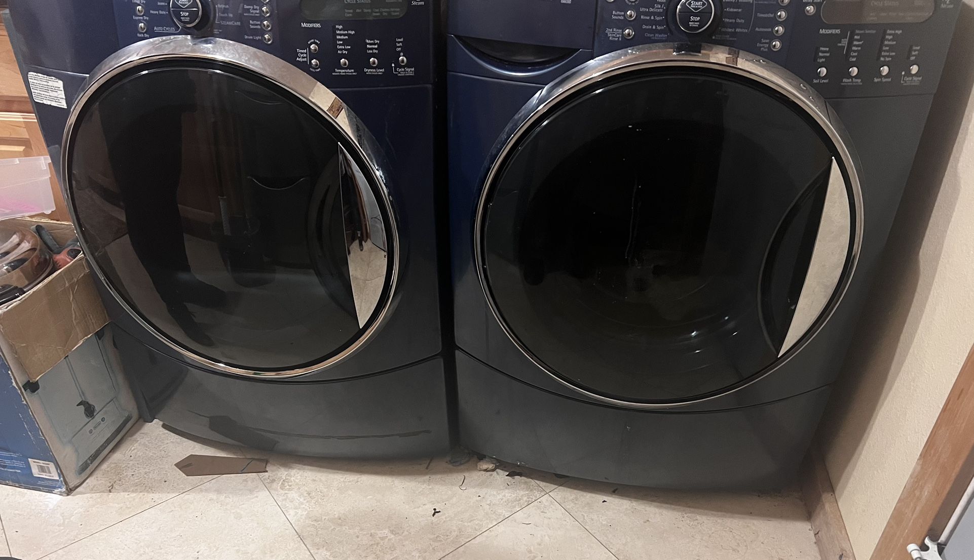 Washer & Dryer