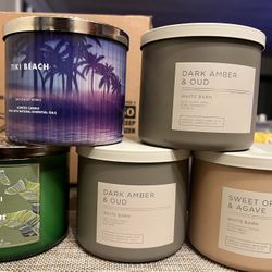 Bath And Body Works/ White Barn  3 Wick Candles 