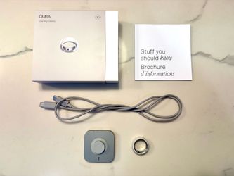 Oura Ring 4 Ceramic White Size 10 w/ Charger & Box