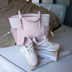 Micheal Kors Hand Bag W/ Matching Shoes