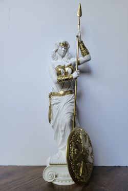 Limited Edition Wonder Woman: Princess of Themyscira Statue (621/2500)