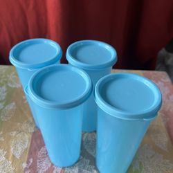Tupperware 