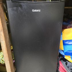 Galanz Fridge