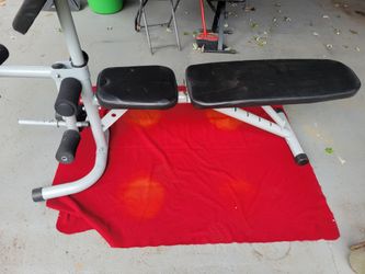 6 POSITIONS ADJUSTABLE BENCH  WITH PREACHER PAD LEG EXTENSION ATTACHED CURL BAR 
 11525 S HALSTED /7111.S WESTERN 
60$  CASH ONLY AS IS