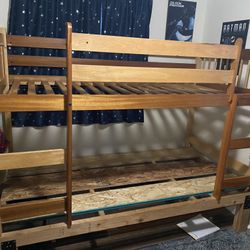 Bunk Bed / Loft Bed