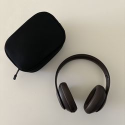 Beats Studio Pro